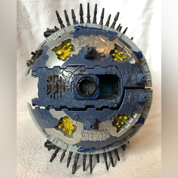 Transformers Supreme Class Cybertron Primus Unicron Action Figure. Incomplete. - Picture 5 of 13